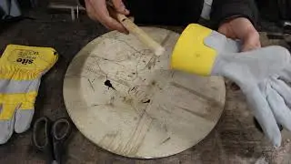 1242 - How to Make Any Gloves Work With Your Phone - My Forgotten Video