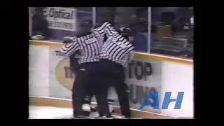 OHL Jan. 31, 1992 Michael Yeo,SUD v Brad Brown,NB Sudbury Wolves North Bay Centennials
