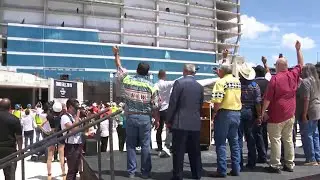 Final beam put into place for new Hard Rock guitar-shaped tower