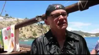Fiesta de cumplea&ntilde;os a bordo del Rafael Verdera