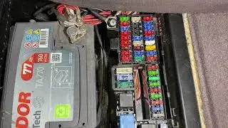 Mercedes-Benz A-Class (W168) (1997-2004) Fuse Box Location