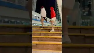 Up and down shuffle on stairs🔥❤️#shuffle #footwork #trending #dance #shorts