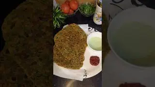 Soft & Healthy Methi Paratha Recipe 🌿 | Easy Desi Breakfast | #Shorts