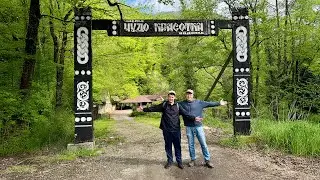 ущелье и водопад ,, Чудо Красотка ,, в горах Сочи .