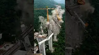 💥 Railway Bridge Collapses Mid-Construction: Shocking Engineering Failure in the Mountains 😱