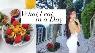 WHAT I EAT IN A DAY