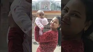 Radhakrishna ji ko vog lagane gayi#babygirl #parentes ❤️❤️❤️#ytshorts