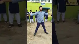 Warm up and do some yoga exercises in school 🏫🧘🏻&zwj;♂️🤸🏻&zwj;♂️🧎🏻&zwj;♂️. #shorts #jaihindcollege #schoollife