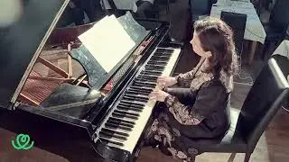 Dora Deliyska plays for the First European HCM Patient Meeting