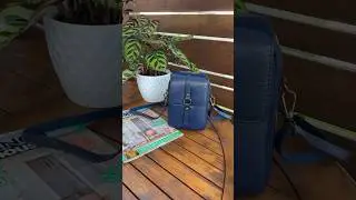 Elegant Leather Vertical Shoulder Crossbody Bag | GDPS Bag NZ