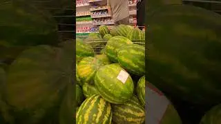 Арбуз спелый! 🍉 The watermelon is ripe.