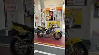 Kawasaki Ninja SS 150 Amarilla