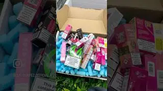 I wasn&rsquo;t this vape goodie box rn #vape #mysterybox #asmrvideo