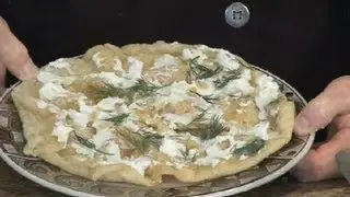 Middle Eastern Flatbread With Goat Cheese & Herbs : Greek Dips & Pita Meals