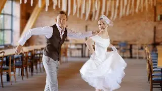 Свадебный танцевальный микс 🕺 Grease - You're The One That I Want & Put Your Head on My Shoulder ...