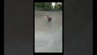 Moms can skate too 😆       #music #skateboarding #recovery #fun #rodneymullen #spiritual #asmrvideo
