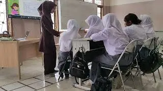 Praktek Pembelajaran Menggunakan Metode Joy full Learning Dan Cooprative Learning