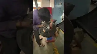 renault triber service wheel balancing and engine oil 15w-40 yah wala dala jata hain 17/02/025