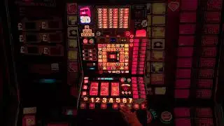 PT1 OF 2 DEAL OR NO DEAL 3D FRUIT MACHINE. 100+ SPINS £1 PLAY GAMEPLAY. 