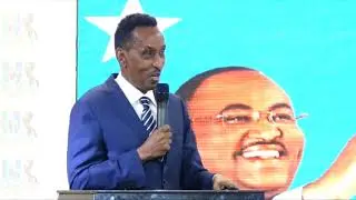 Barnaamij gaar ah xaflada caleema saarka Madaxweyne Deni oo lagu qabtay Muqdisho.