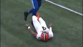 Deshaun Watson Suffers SCARY HEAD INJURY vs Colts