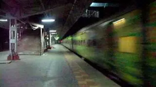 [2010] WCAM-2 Mumbai-Ahmedabad ICF Duronto Express