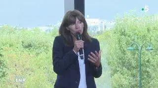 JO 2024 : Anne Hidalgo au coeur de la tempête - reportage #cdanslair du 01.11.2023