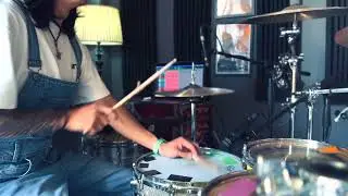Frank Wang - Delay hands drum groove.