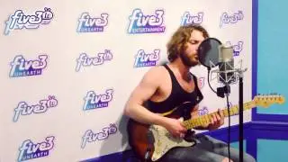 Joe Corbin jams 'I'm In The Mood' for Five3TV