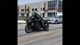 Kawasaki ZX14 Ripping it up on the Street #Shorts