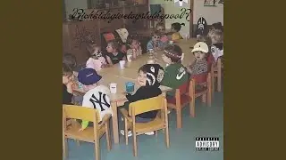 sITTING ON CR&Yuml;PTo