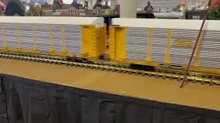 01/25/26 NS BNSF autorack model  train layout at the Springfield MA Big E train show.