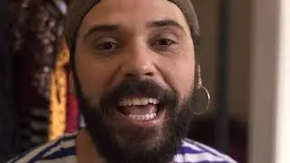Como surge o figurino de palhaço