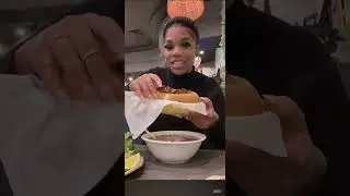 PHO MUKBANG + First time trying Bún bò Huế + Bánh mì