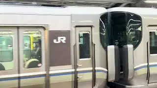 オール225系100番台大阪駅にて。