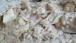 Charlotte on kefir in the oven