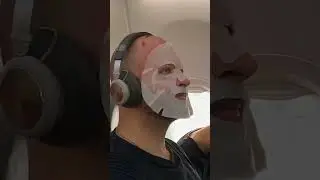 #funny PUT YOUR OWN MASK ON 1st 藍藍 #uktalent #lolz #funnycomedy