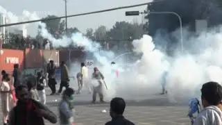 Imran Khan supporters breach lockdown in Pakistani capital Islamabad