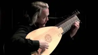Andantino in F Major by Hagen Performed by Robert Barto on Baroque Lute