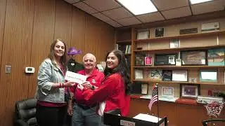 Port Barre High and Middle help Light up the bridge!