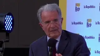 Rep Idee 2021 - Prodi e il cardinal Zuppi: governare la Polis