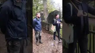 Tom Read Wilson meets Wildwood bear keeper, Jon Forde