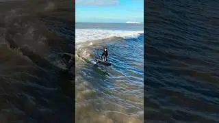 The year of the hover board! @Fliteboard #efoil #foilhub #foilsurfing #surffoil #waves #foiling