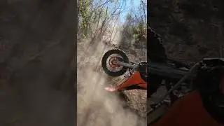 закинул мотоцикл на горку #эндуро