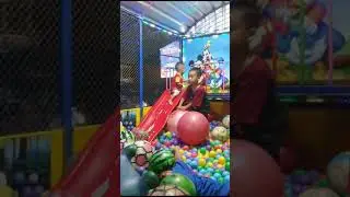 Om Muhadib & Azzaki mandi bolaa dulu teman&sup2;