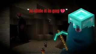 Idiot Attempts to Play Minecraft Horror Mod (GONE FREAKY😲😲😲😲😲)