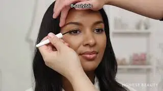 Обзор стойкой жидкой подводки для глаз Honest Beauty: не размазывается, обеспечивает точное нанес...