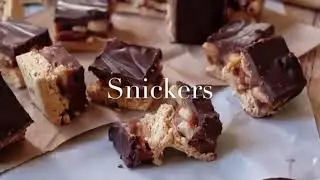 How to Make Snickers Chocolate Bar at Home | Delicious Peanut Filled Chocolate Bars Recipe !
