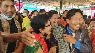 Hampir Hallus Goyangan Rombongan Nai Ambaton 😄