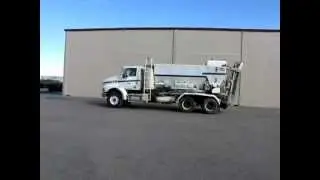 2007 Reimer Mobile Volumetric 10 Yard Mixer Mounted on 2006 Sterling LT9500 Truck